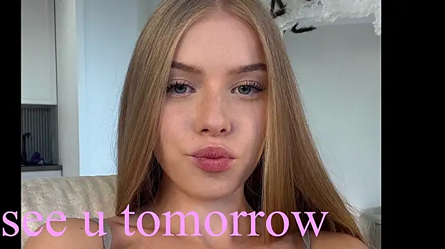 EnriquetaThomley - masurbate pussy under panty to cum?