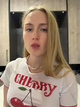 Olliebells - Tease tongue