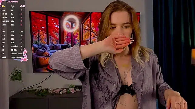 JonieBirdette - 💋play with lips😘