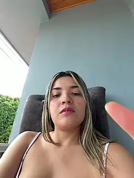 Sarita-candy - Video sucking and fucking on the street