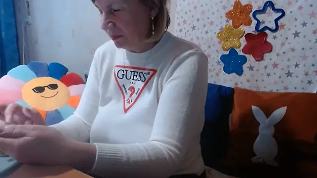 QueenLana - Topless..