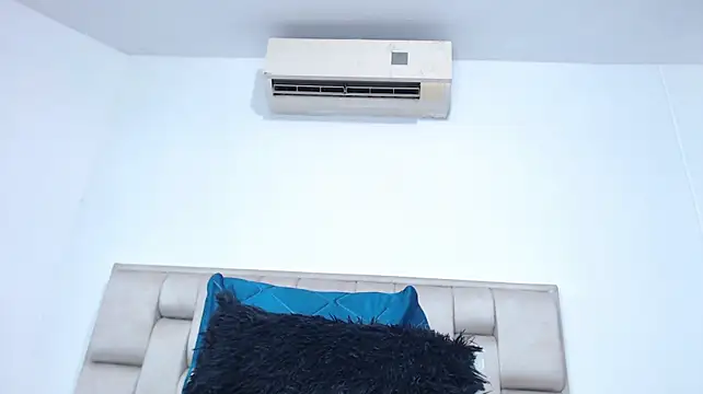 Hanna_Wilson1 - squirt