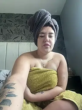 Baddie_bells - NAKED 10 MINS🥵
