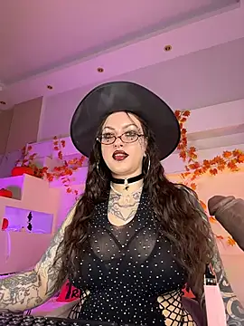 Tattitude_ - Topless 10 minutes