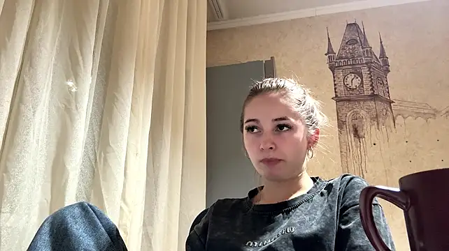 MarkitaHersch - blow a kiss