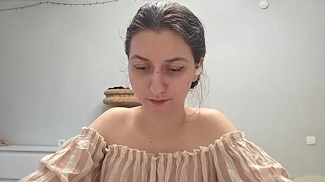 ChrystalAlma - take off my dress)
