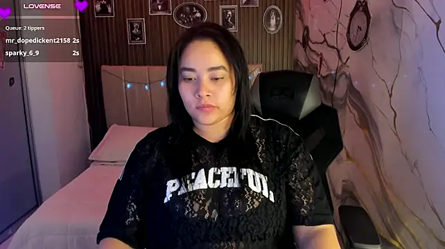 ThaliaBrookss_ - play pussy