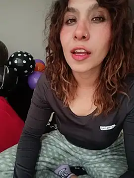 Amstheynovak - Show boobs
