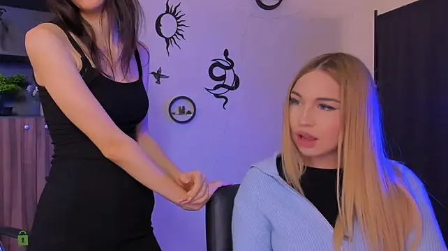 Noelle_woww - flash tits(noelle)