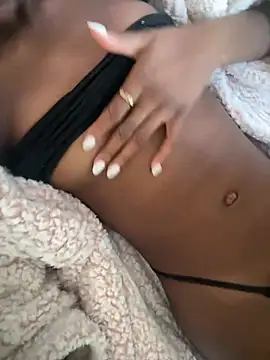 SexySkai - ASS TRAINING ON STREAM🍑