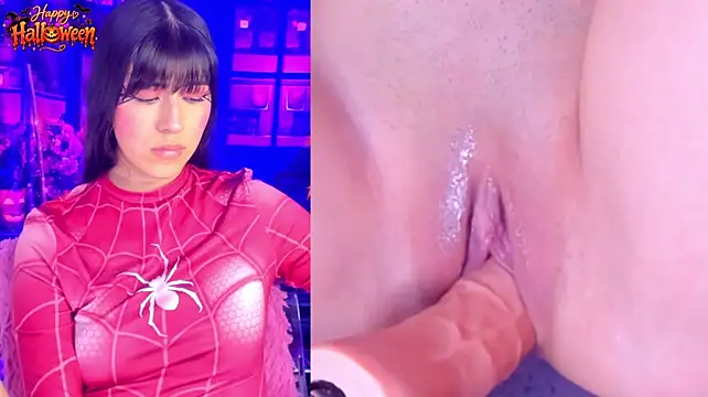 Molly_cm - 🕸️💦 Make Spider-Girl Shoot Her Web!