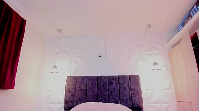 _gabi_hot - RIDE DILDO KITTY AND MOAN 🥵💦