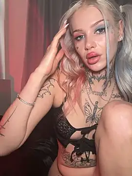 Julamayana - Oil boobs& Dildo bj