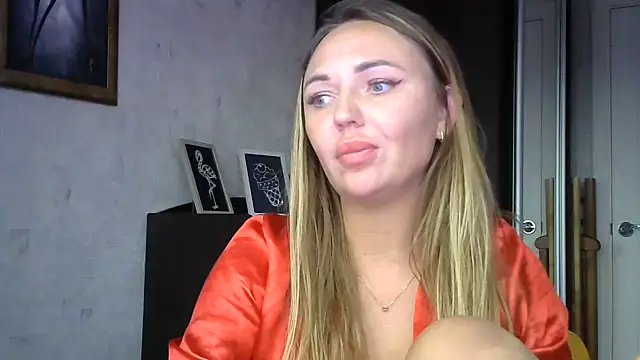 AngelinaLove28