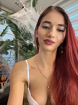 VixenRosse - Red , wet