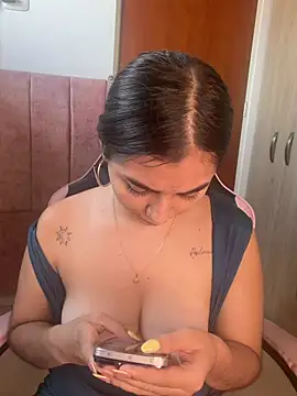 Estrella22 - pussy abierta
