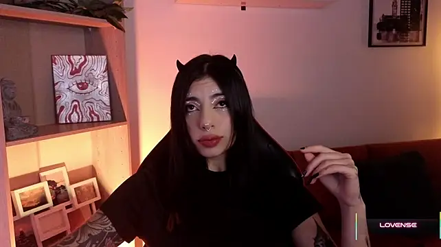 Hollyxx_ - Naked Saliva Face in Face & Hair🎃