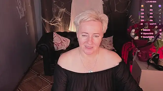 Nika_Smit - ice on my nipples