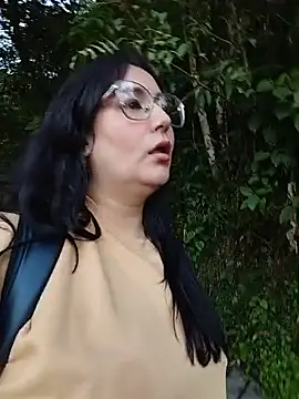 SaloGray8 - Naked wet & shiny
