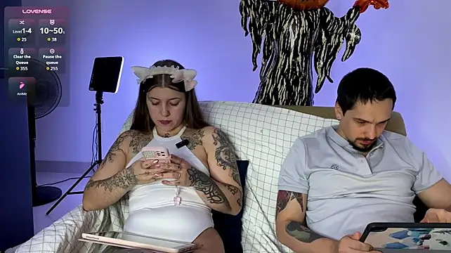 INSOMNIA_strip - kneading ASS