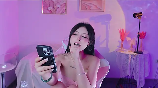 Xiyu-Ada - 😍M腿揉胸＋喘息 激情四射M legs rubbing chest