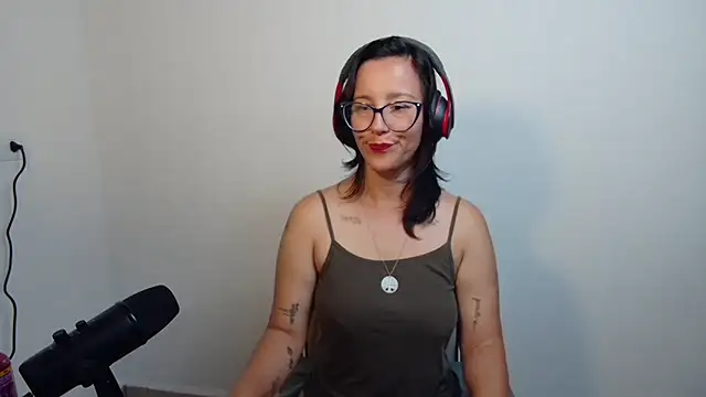 Mahina84 - masturbate for 5 min