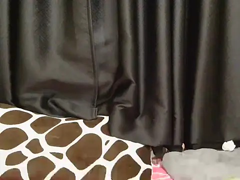 Freakypetite