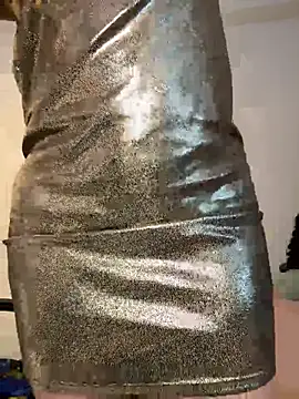 Viictoria-Jones - Legs up