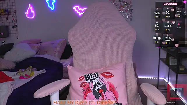 K4Li3Rxyzz - 🎃🖤OUTFIT OFF LOVENSE TOYS IN🎃🖤