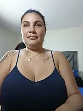 Secret_Bella - *3 spanks 🍑🍑