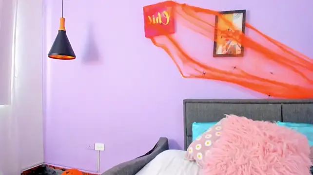 Scarletyler - hi scarlet 😈