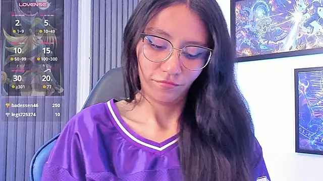 EviieGothell - Cameltoe + rub pussy