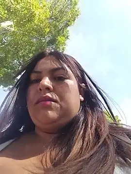 OUTDOORS_VELEN - Make me happy and take out my tits 🤤🤤