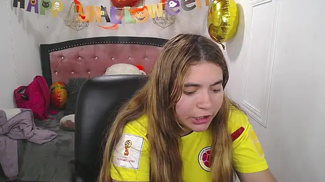 Laurha_ - 🎃FUCK MY PUSSY HARD + CUM🍆