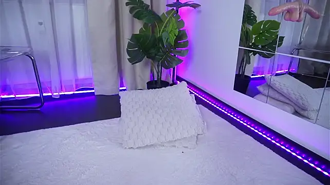 _xhotbaby - Fuck my pussy with a dildo