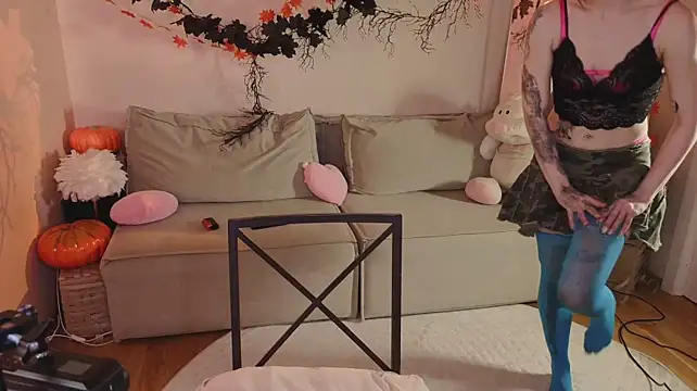 HeatherRaine - spank me to red!