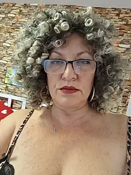PassionAza - 😘play pussy@ maybe squirt😋