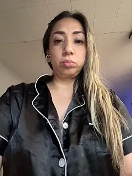 Emma1981 - Fist pussy