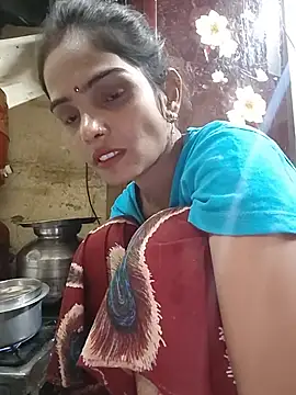 Kamini_hat