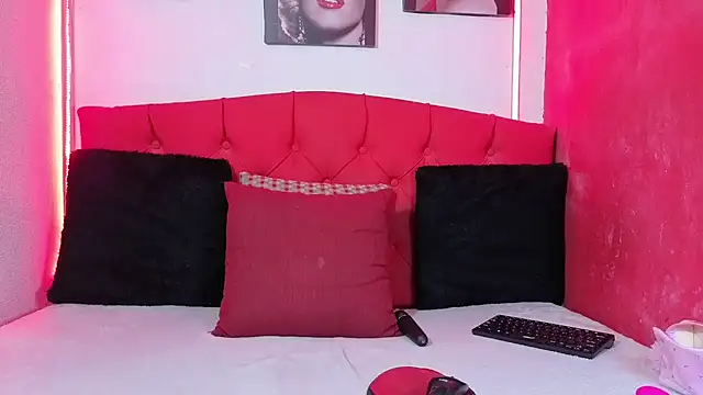 Tiana_Ebony18