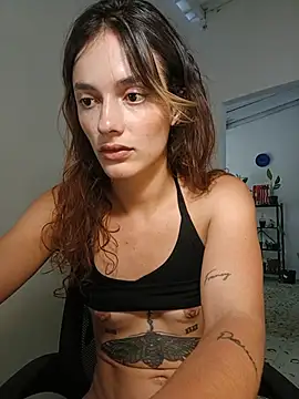 Karenarango - LETS PLAY IN THE BALCONY AND SQUIRT THER
