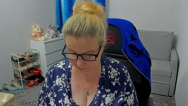 Frau_Marta - surprise