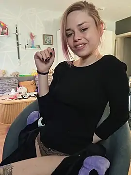 TeenKinkyBanana - 🍑Go Doggy and Show my Pussy