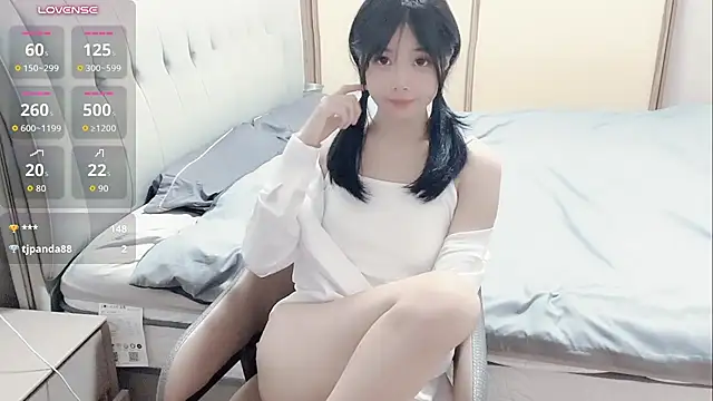 --yo-yo-- - 新人开播第一天多多调教 全裸 3 分钟