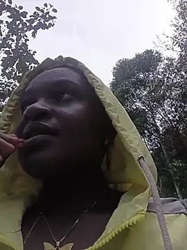 Kenyansexy1 - Sit in river