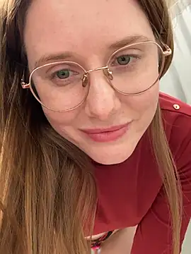 FReyja_44 - Spit on tits and play