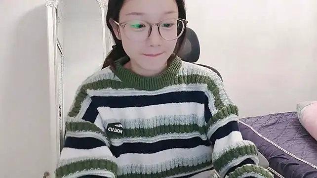 Angel_81 - 好难 又加班到很晚~