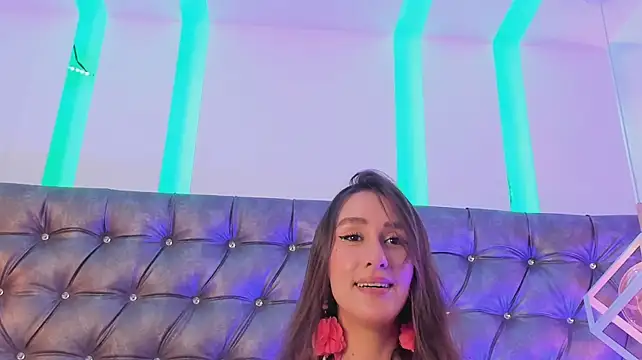 Catalina-Thompson - Get up and model for me Cata🤤