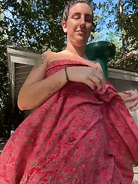 Sweetsirenn - full naked 1 min no cover on beach