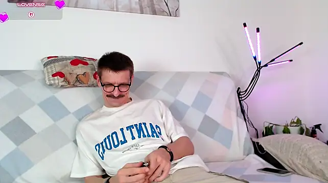 CozyCurves - show tits